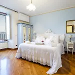 Ripa Medici, Con Vista E Parcheggio Incluso ゲストハウス 4*