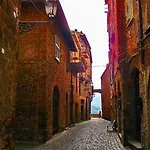 ゲストハウス Ripa Medici, Con Vista E Parcheggio Incluso 4*