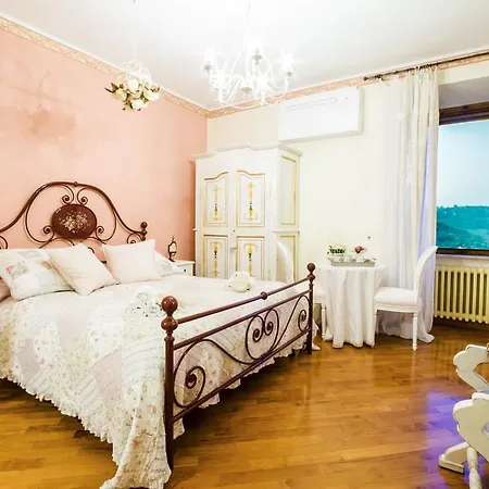 Ripa Medici, Con Vista E Parcheggio Incluso 4*