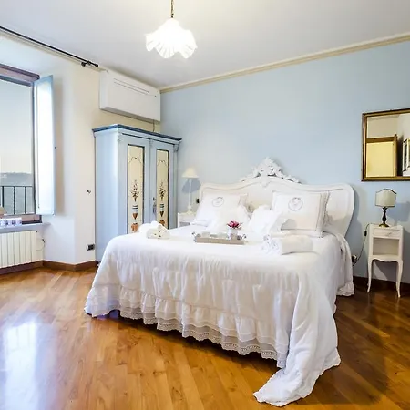 Ripa Medici, Con Vista E Parcheggio Incluso ゲストハウス 4*