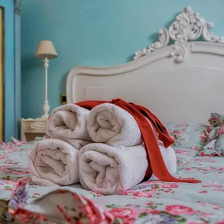 بيت ضيافة Ripa Medici, Con Vista E Parcheggio Incluso