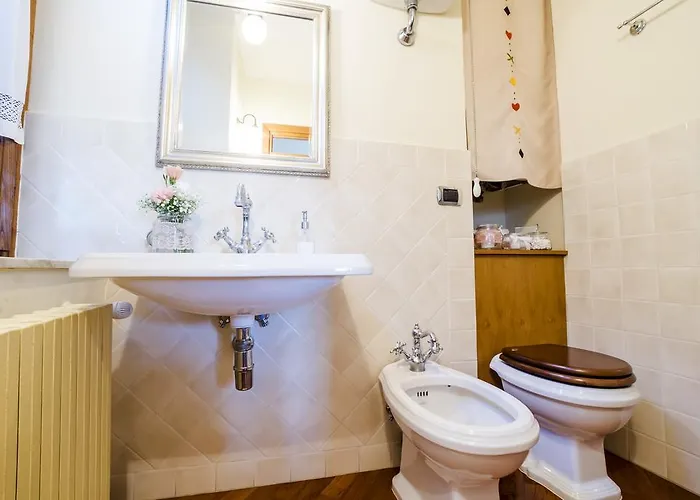 بيت ضيافة Ripa Medici, Con Vista E Parcheggio Incluso 4*