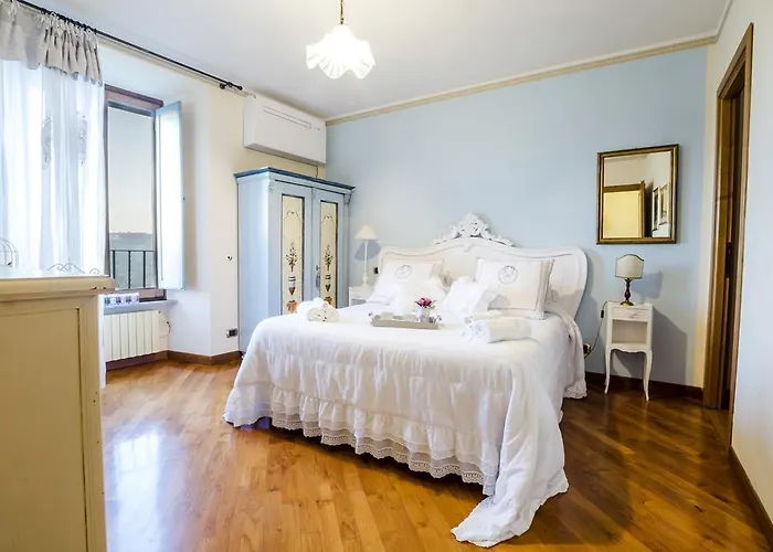 Ripa Medici, Con Vista E Parcheggio Incluso Affittacamere 4*