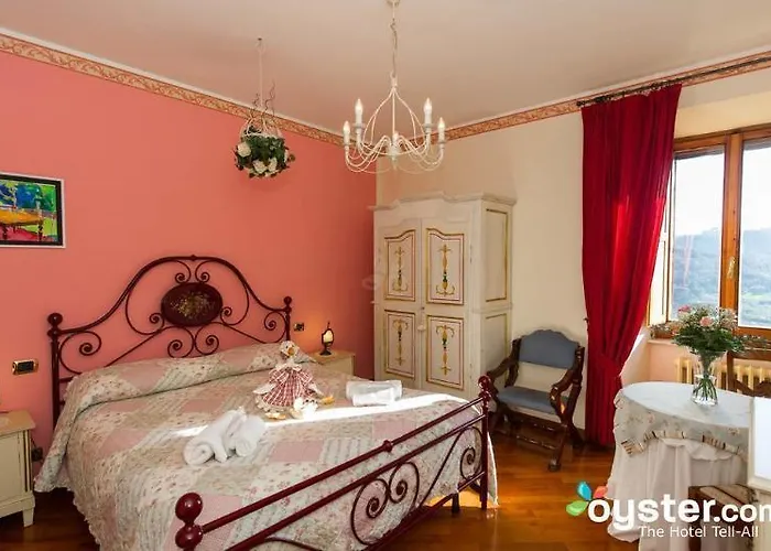 Ripa Medici, Con Vista E Parcheggio Incluso 4* أورفييتو