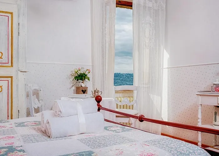 Ripa Medici, Con Vista E Parcheggio Incluso Affittacamere